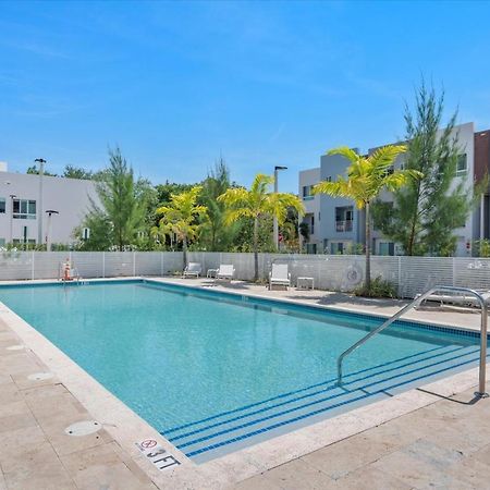 Lofts Of Aventura Apartment Miami Bagian luar foto