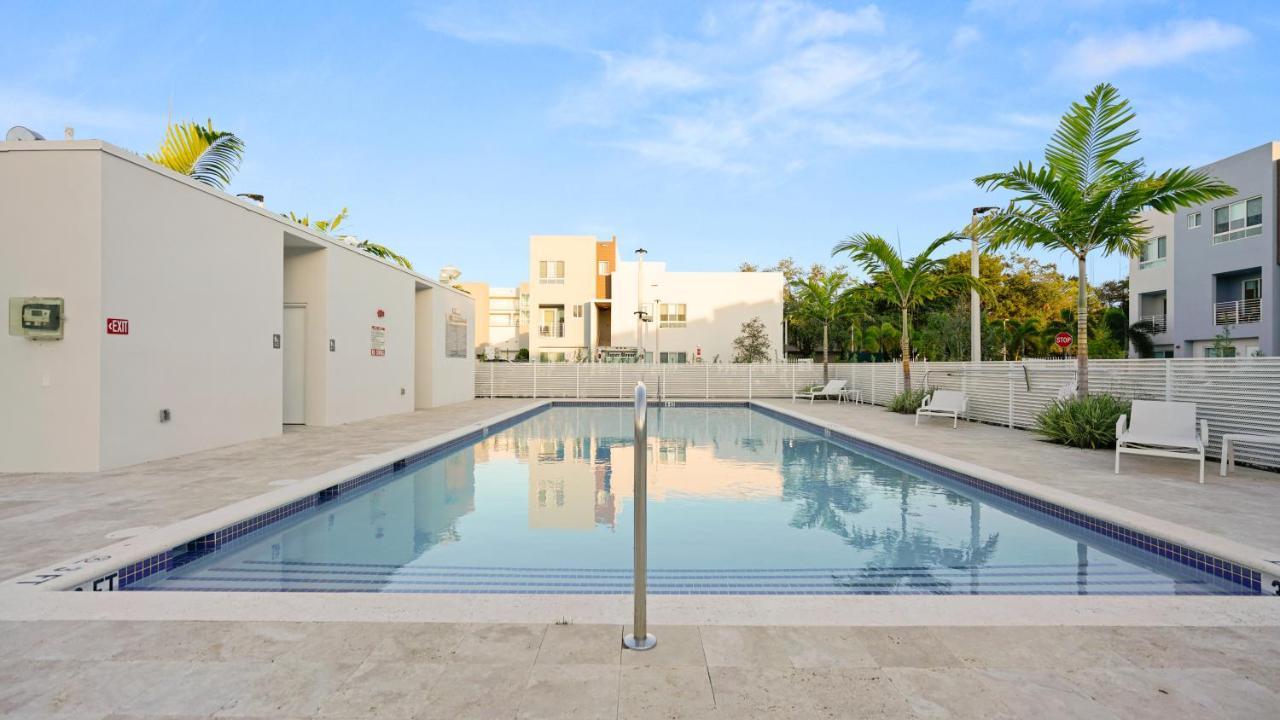 Lofts Of Aventura Apartment Miami Bagian luar foto