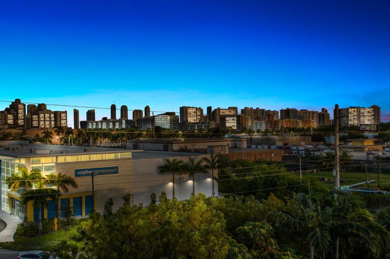 Lofts Of Aventura Apartment Miami Bagian luar foto