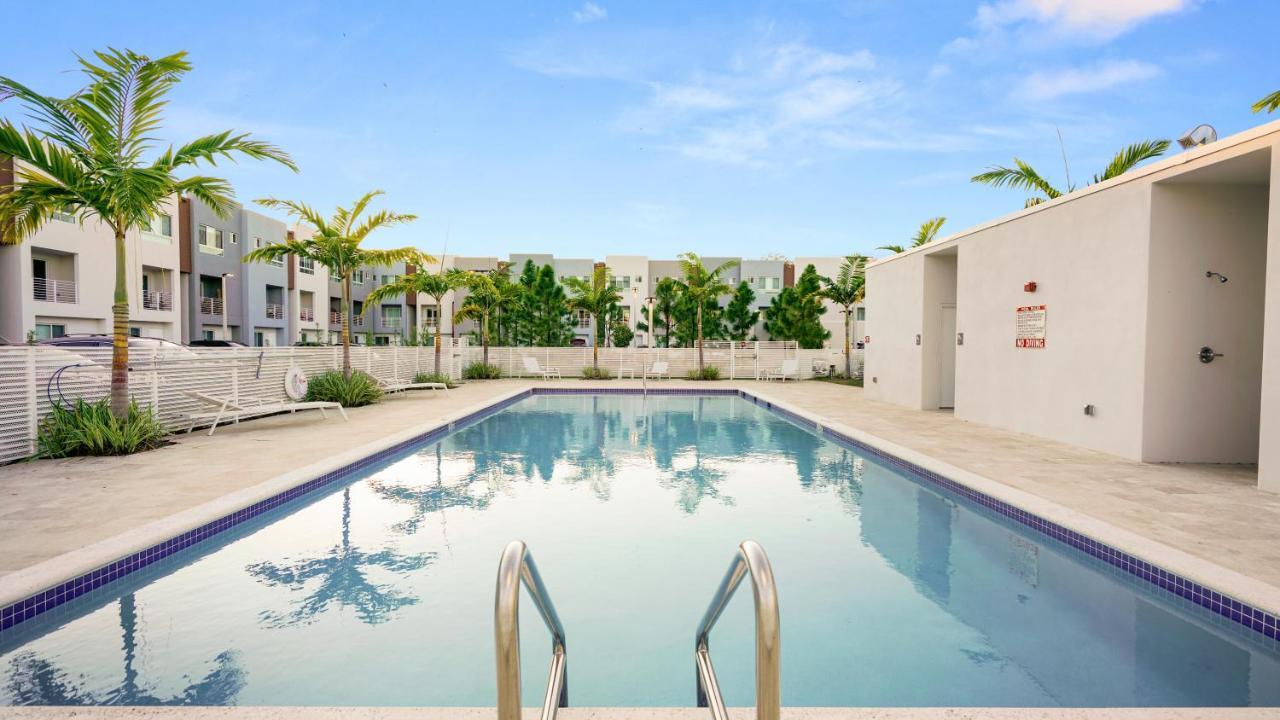 Lofts Of Aventura Apartment Miami Bagian luar foto