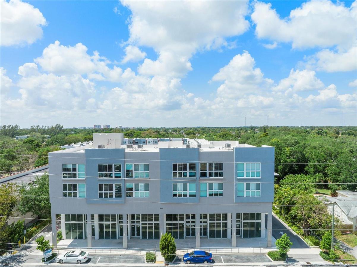 Lofts Of Aventura Apartment Miami Bagian luar foto